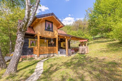 Chalet Birchwood With Whirlpool and Sauna, Breznički Hum, Croatia