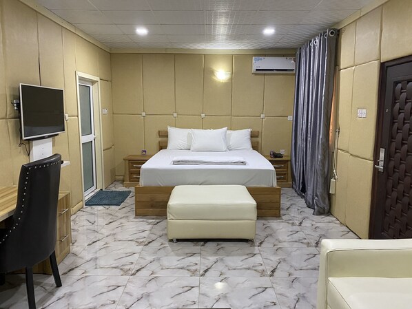 1 Schlafzimmer, Bügeleisen/Bügelbrett, WLAN, Bettwäsche