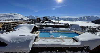 large studio apartment in alpe d'Huez 