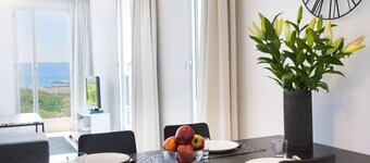 Amazing 1 bedroom apartment sea view