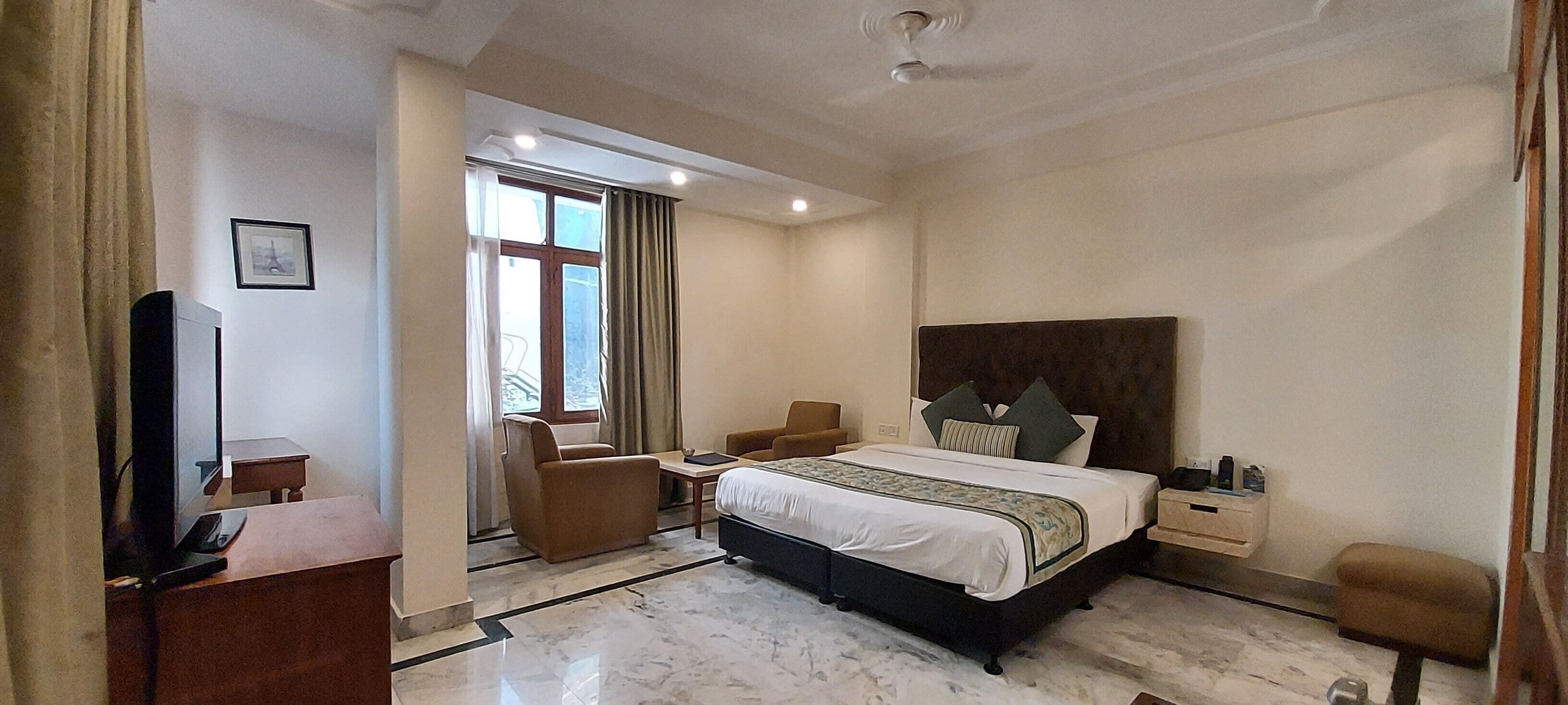 In-room safe, blackout drapes, iron/ironing board, free WiFi
