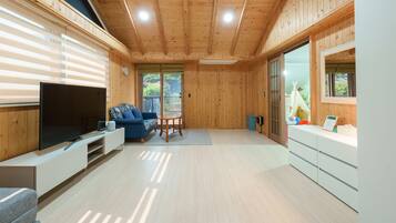 Basic Room, 2 Bedrooms (The On Private) | 2 bedrooms, free WiFi