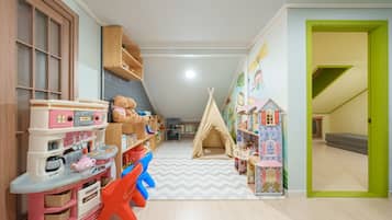 Basic Room, 2 Bedrooms (The On Private) | 2 bedrooms, free WiFi