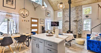 1 Mi to St Mary’s Glacier Trail: Modern Mtn Cabin!