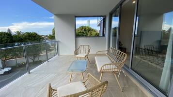 Family Apartment, 2 Bedrooms, Balcony | Balcony