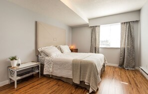 1 bedroom, desk, iron/ironing board, free WiFi