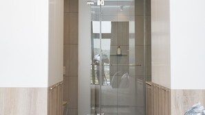 Unclassified image, 3 of 7, button - Menlyn Marble Print Apartment (Pretoria)