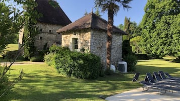 Enceinte de lâhĂ©bergement