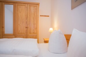 1 sovrum, resesäng och wi-fi