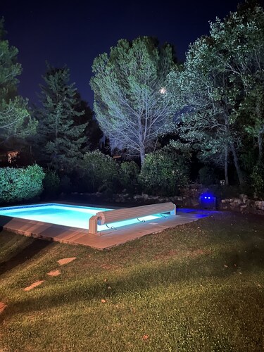 Villa comfortable - piscine privée chauffée