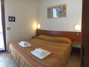 2 bedrooms, WiFi - Family Oasis Near the Sea (Lido di Spina)