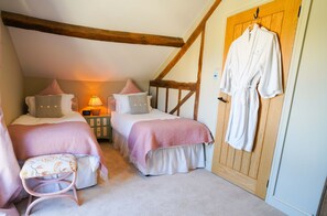 Cottage | 2 camere, ferro/asse da stiro, Wi-Fi gratuito, lenzuola