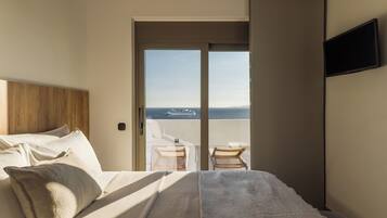 Pillow-top beds, in-room safe, desk, blackout curtains