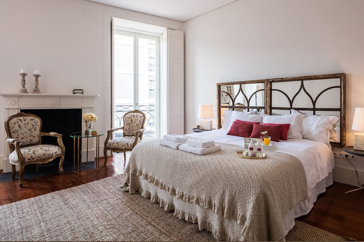 Premium Double Room | 2 bedrooms, hypo-allergenic bedding, individually decorated