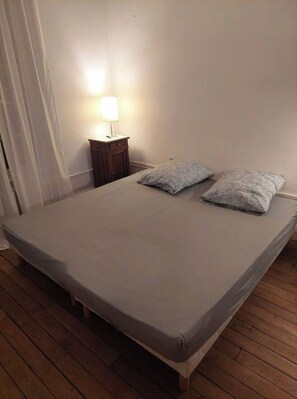 5 Schlafzimmer, Bügeleisen/Bügelbrett, WLAN, Bettwäsche