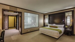 Unclassified image, 5 of 7, button - Biggest Penthouse at Vdara! 2 BR Stunning 270° Strip Views! Sleeps 7! 42nd Floor (Las Vegas)