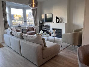 城市独立别墅, 独立浴室, 城市景观 (Instant-Knokke) | 酒廊