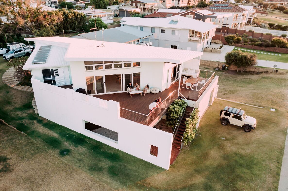 'Spinaway' Beach House Falcon