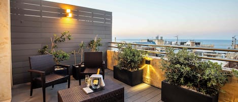 Superior Suite with Terrace and Hot Tub | Vista do quarto