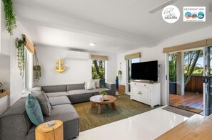Smart TV, offices