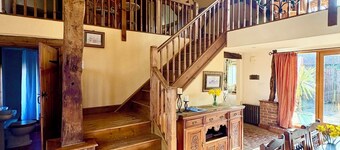 Spacious converted barn perfect for families!