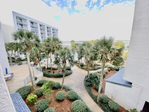 Property grounds - Minute Walk to the Beach and Gulf Views from 3rd Floor Balcony! (Gulf Shores)