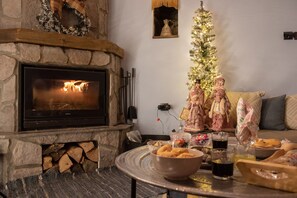 Fireplace - Dandy Villas Metsovo-Metska (Metsovo)