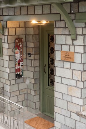 Front of property - Dandy Villas Metsovo-Metska (Metsovo)