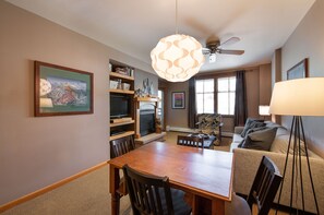 コンドミニアム 2 ベッドルーム | レストラン