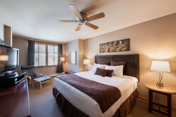 コンドミニアム 2 ベッドルーム | 2 室のベッドルーム、アイロン / アイロン台、WiFi (無料)