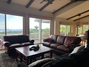 Smart TV, fireplace, table football, ping pong