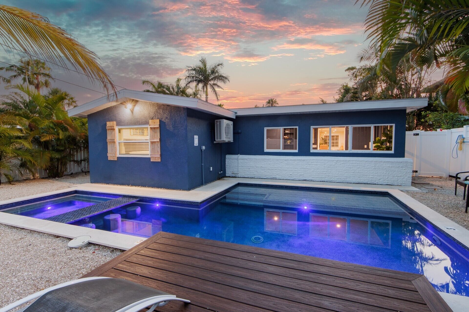 Walk to the beach. Private pool and dog friendly!