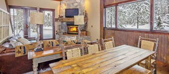 Ski-in/Ski-out condo just steps to the Bear Back Poma Lift | Big Horn Ski-in/Ski-out