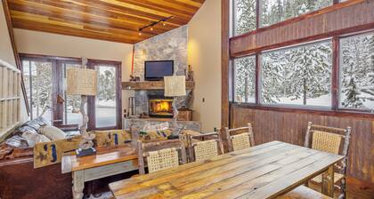 Ski-in/Ski-out condo just steps to the Bear Back Poma Lift | Big Horn Ski-in/Ski-out