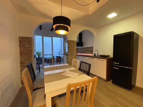 Townhouse 20 minutes from the center of Barcelona