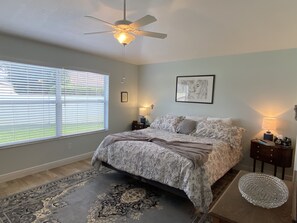 2 bedrooms, desk, iron/ironing board, free WiFi