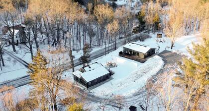 Acorn Bungalow & Lodge - Luxury Cabin, Catskills
