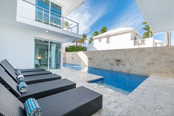 Alberca al aire libre