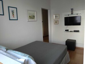 1 quarto, ferros/tábuas de passar roupa, Wi-Fi de cortesia