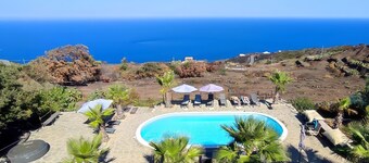 Simple Cozy family apartment in villa with pool