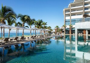 Außenpool, beheizter Pool