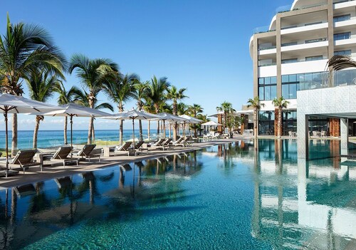 Garza Blanca Luxury - Stunning 2 bd/3 ba suite ready for you!