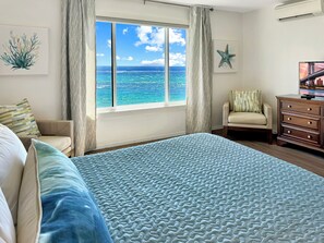 3 bedrooms, iron/ironing board, free WiFi, bed sheets - Recently Updated Beachfront Oceanfront Condo! Walk to Old Town Kapa'a (Kapaa)
