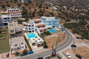 Exterior - Adonis Hotel (Agios Vasileios)
