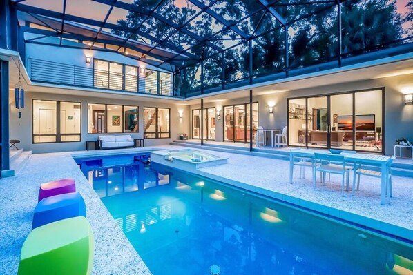 Outdoor pool, a heated pool