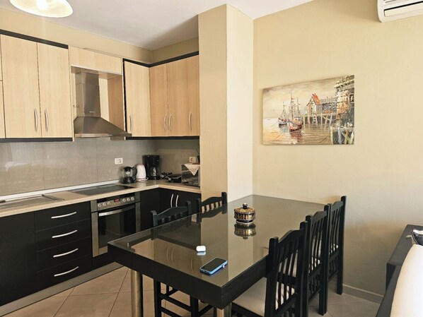 Fridge, microwave, oven, dishwasher