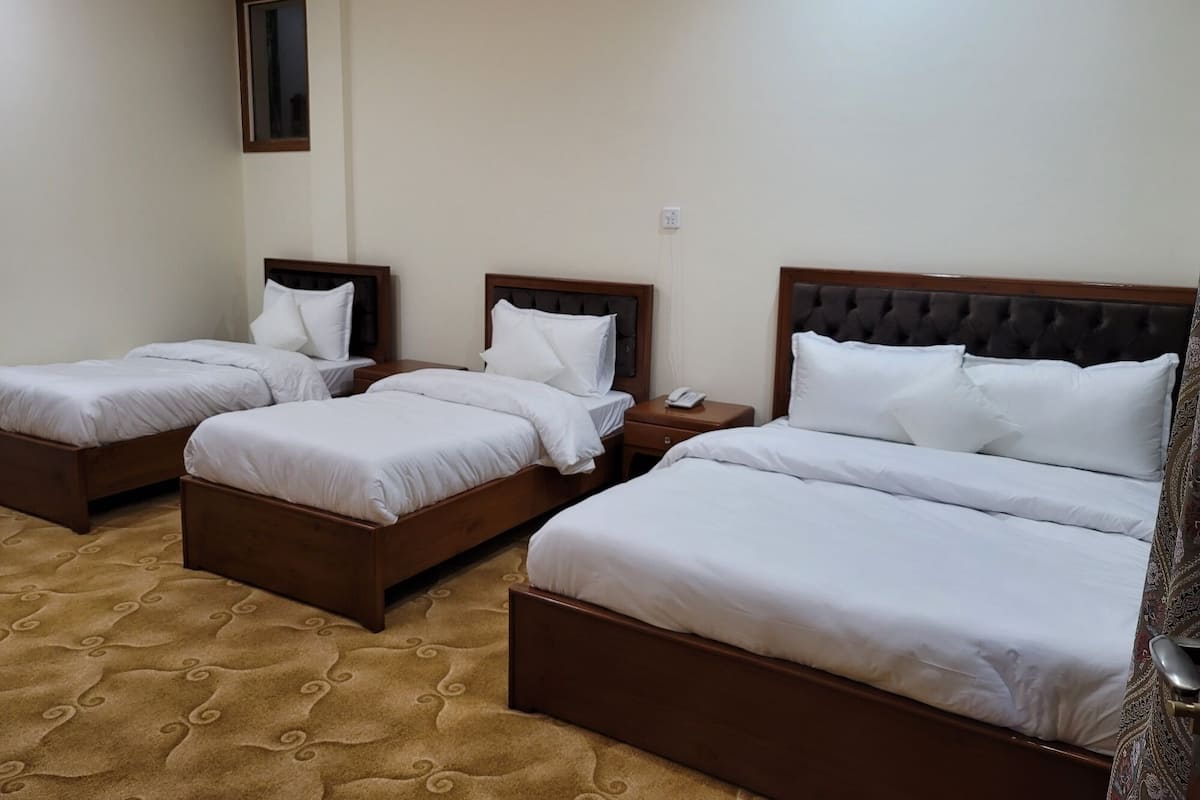 Quadrupla Deluxe | Ferro/asse da stiro, Wi-Fi gratuito