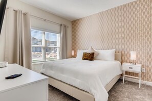Condo, Multiple Beds (8953 CC - 4BR Townhome with Sparkling) | 4 bedrooms - 8953 CC - 4BR Townhome With Sparkling Pool (Davenport)