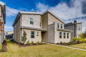 House, Multiple Beds (4507 NL Stunning 6BR, Private Pool & ) | Exterior - 4507 NL Stunning 6br, Private Pool & Spa (Kissimmee)
