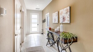 House, Multiple Beds (4507 NL Stunning 6BR, Private Pool & ) | Interior - 4507 NL Stunning 6br, Private Pool & Spa (Kissimmee)